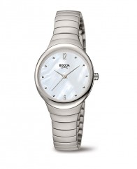 Montre nacre blanche femme